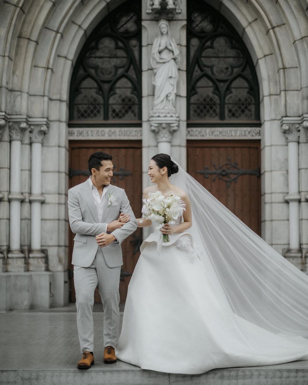 Momen Pernikahan Shanju dan Jonatan.